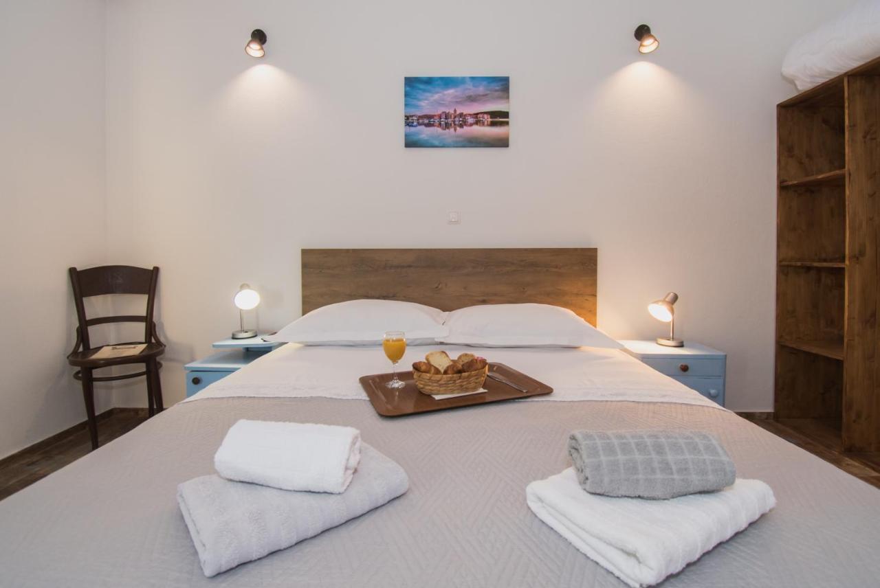 ピロヴァッツ Marcelovi Dvori Bed & Breakfast エクステリア 写真